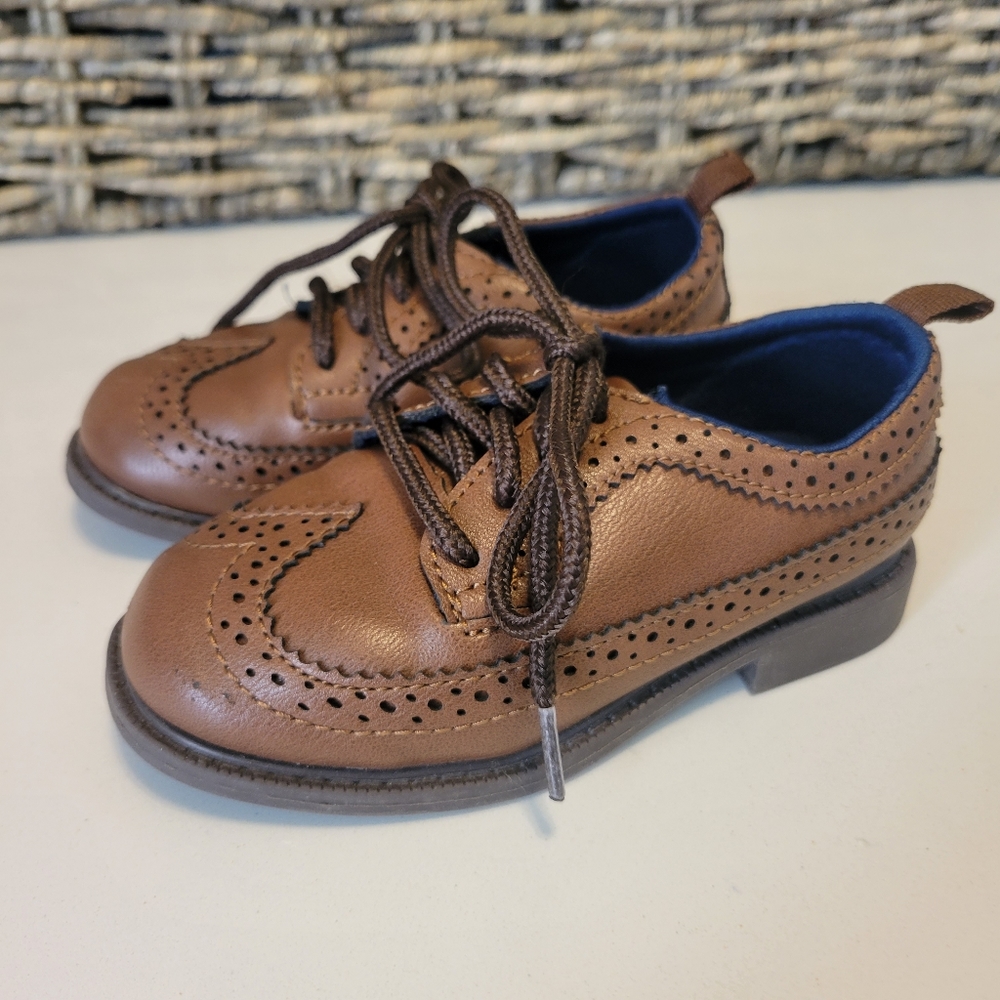 Carters Toddler Brown Lace up Oxford Dress Shoes Size 6
